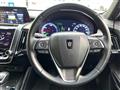 2018 Toyota Crown Hybrid