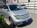 2005 Toyota IST