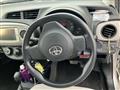 2011 Toyota Vitz