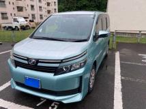 2014 Toyota Voxy