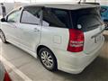 2005 Toyota Wish