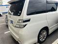 2010 Toyota Vellfire