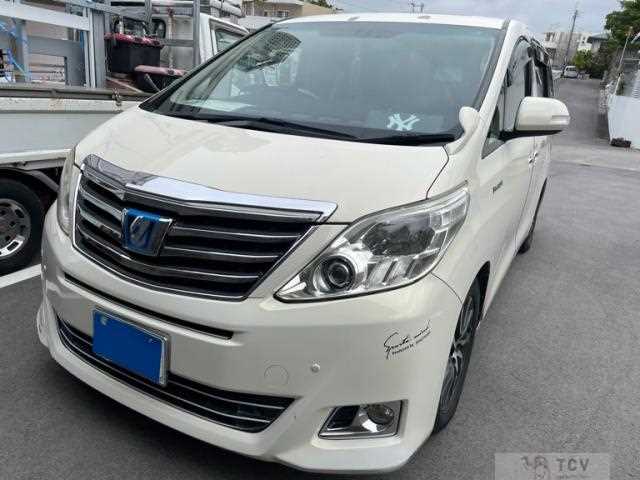2012 Toyota Alphard Hybrid