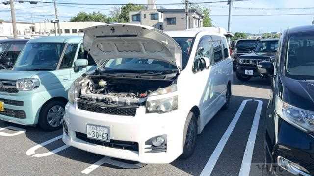 2010 Toyota Voxy