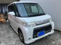 2011 Daihatsu Tanto