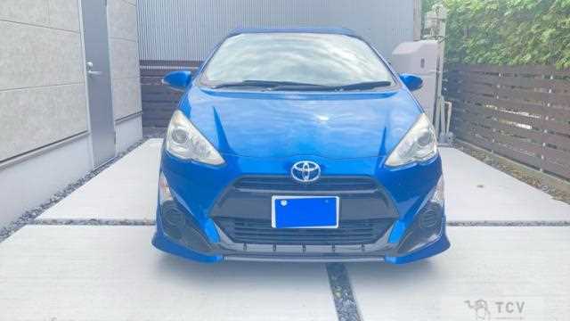 2015 Toyota AQUA