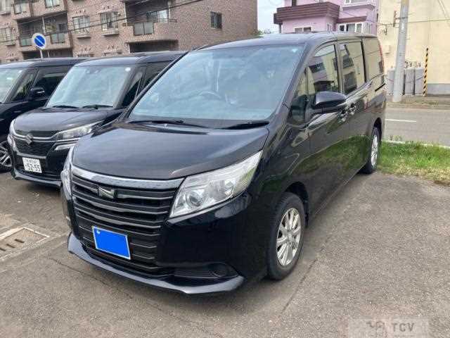 2015 Toyota Noah