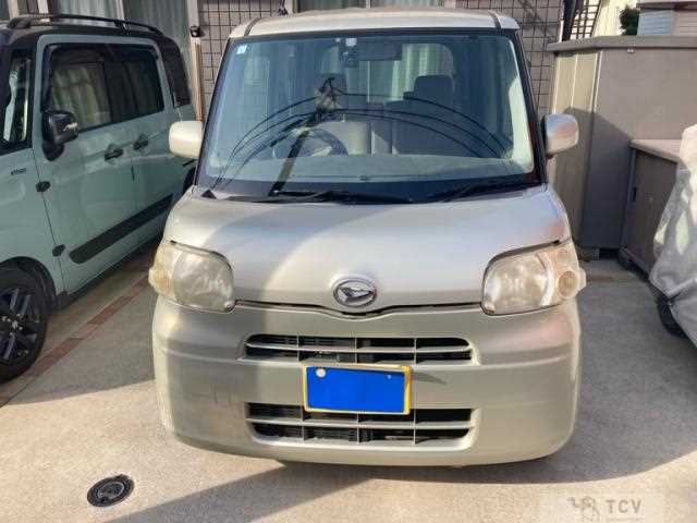2013 Daihatsu Tanto