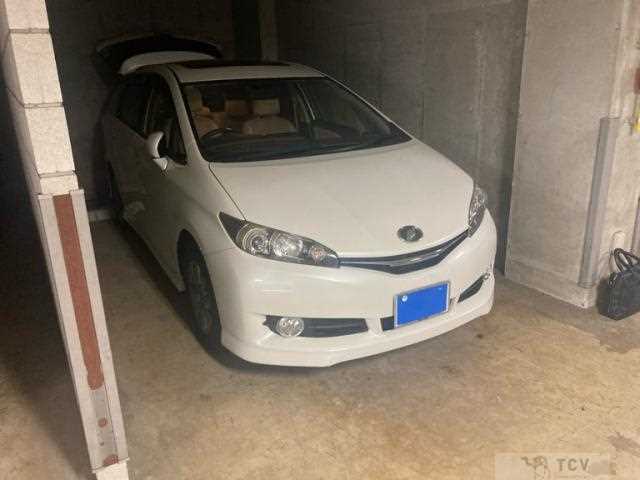 2016 Toyota Wish