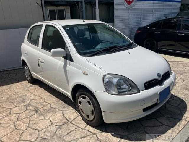 2001 Toyota Vitz