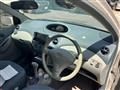 2001 Toyota Vitz