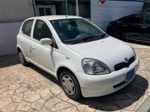 2001 Toyota Vitz