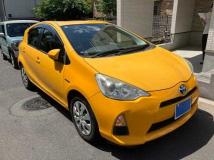 2013 Toyota AQUA