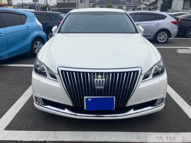 2015 Toyota Crown Majesta