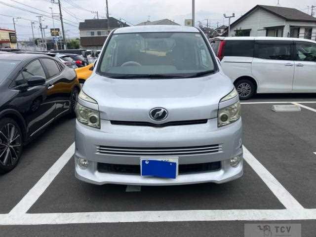 2008 Toyota Voxy