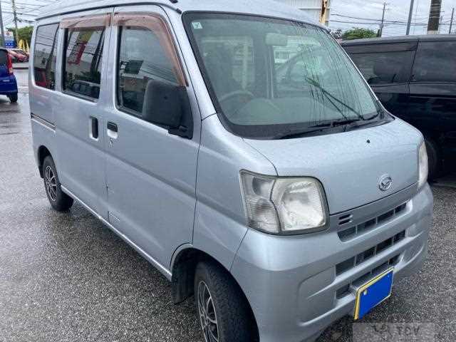 2016 Daihatsu Hijet Cargo