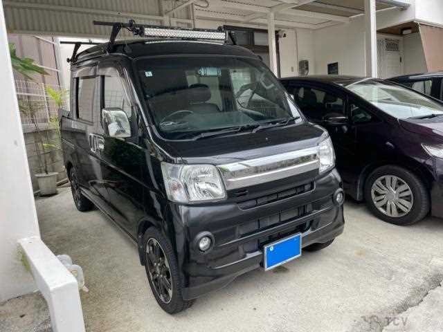 2017 Daihatsu Hijet Cargo