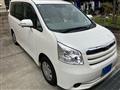 2009 Toyota Noah