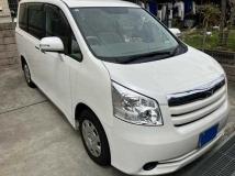 2009 Toyota Noah