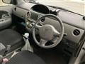 2009 Toyota Sienta