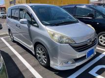 2005 Honda Step WGN