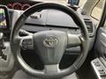 2013 Toyota Voxy