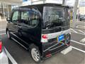 2011 Daihatsu Tanto