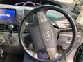 2011 Toyota Estima