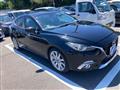 2016 Mazda Axela
