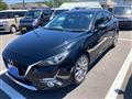 2016 Mazda Axela