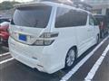 2010 Toyota Vellfire