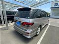 2004 Toyota Estima
