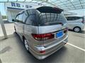 2004 Toyota Estima