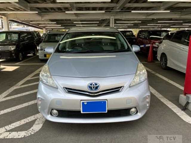 2011 Toyota PRIUS α