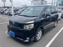2010 Toyota Voxy