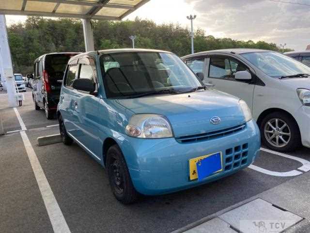 2009 Daihatsu Esse