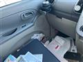 2012 Daihatsu Tanto