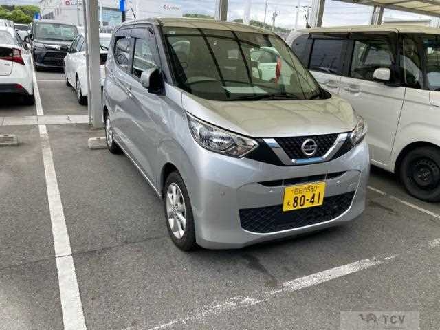 2021 Nissan Nissan Others