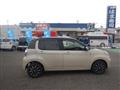 2017 Daihatsu Boon
