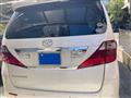 2011 Toyota Alphard G