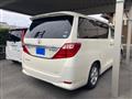 2013 Toyota Alphard G