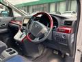 2009 Toyota Vellfire