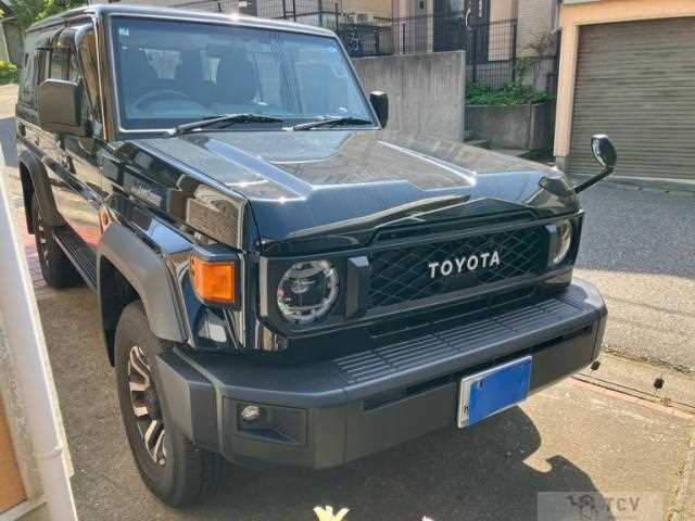 2025 Toyota Landcruiser 70