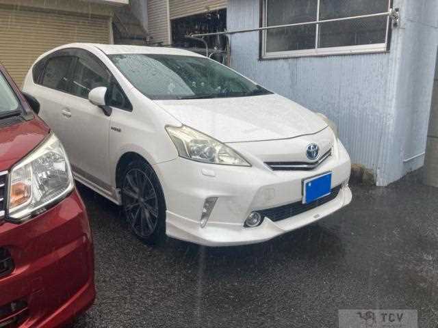 2011 Toyota PRIUS α