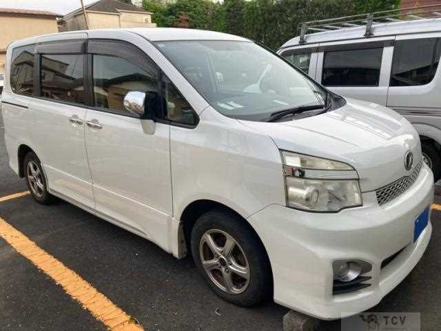 2013 Toyota Voxy