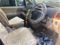 2005 Toyota Noah