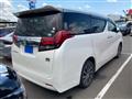2015 Toyota Alphard Hybrid