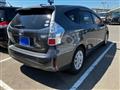 2011 Toyota PRIUS α