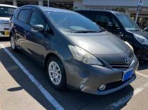2011 Toyota PRIUS α