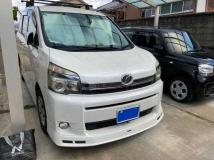 2011 Toyota Voxy